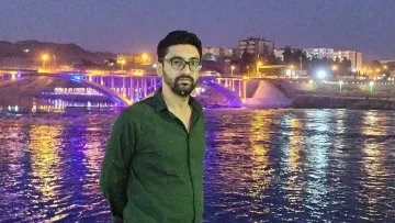 Cizre’de temizlik işçisi süpürge aracının altında hayatını kaybetti