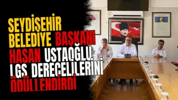 Seydişehir Belediye Başkanı Hasan Ustaoğlu LGS derecelilerini ödüllendirdi
