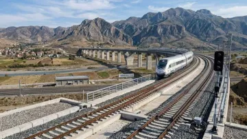Divriği-Kars Hattının İhalesi 22 Aralık’ta Yapılacak