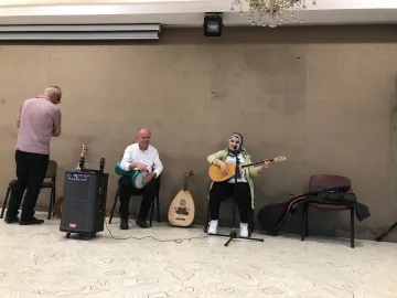 Dünya Görmeyenler Derneği Hatay Arsuz Tatili Öncesi Konya'da Buluştu
