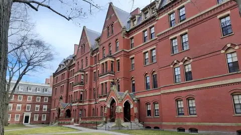 Dünyanın En İyi 10 Üniversitesi: 2027 Küresel Sıralaması