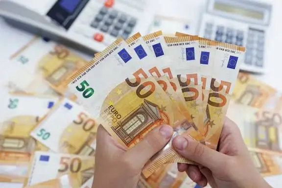 ECB Duyurdu: Yeni Tasarımlı Avro Banknotları 2030'lu Yılların Başında Geliyor