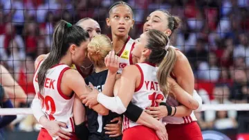 Filenin Sultanları Yeniden Avrupa Şampiyonu! Türkiye 3-2 İtalya