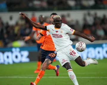 Galatasaray Deplasmanda Başakşehir’i 3-2 Devirdi