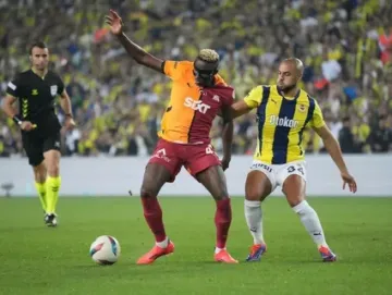 Galatasaray-Fenerbahçe Derbisinde VAR ve AVAR Hakemleri Açıklandı