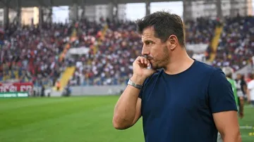 Kasımpaşa-Konyaspor maçı sonrası Emre Belözoğlu konuştu: “Beklentimiz daha fazla”