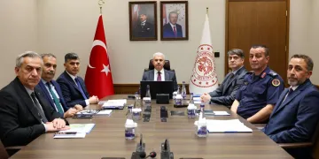 Konya’da 31 ilçenin sosyal yardım ve güvenlik çalışmaları değerlendirildi