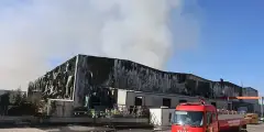 Konya'da Fabrika Bahçesinde Yangın Çıktı: İtfaiye Ekipleri Seferber Oldu