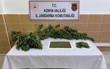 Konya’da uyuşturucuya eylül darbesi: 8 kilo 808 gram esrar ele geçirildi