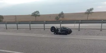 Kulu’da Kontrolden Çıkan Motosiklet Devrildi