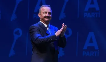 "Maaş Kiraya Gidiyor, Birikim Yapılamıyor!" Yavuz Ağıralioğlu Konut Düzenine İsyan Etti