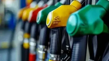 Motorin Fiyatı Geriledi: Akaryakıtta Yeni İndirim Beklentisi