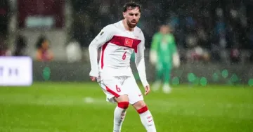 Orkun Kökçü, sakatlığı nedeniyle Milli Takım kadrosundan çıkarıldı