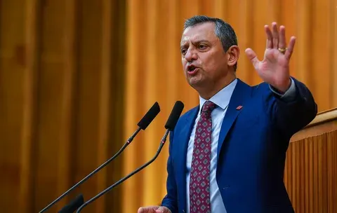 Özgür Özel, Fon Soruşturması Üzerinden İktidarı Eleştirdi