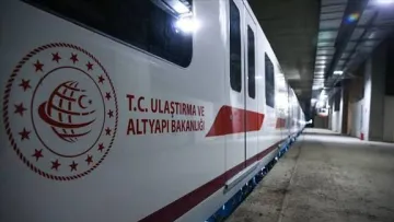 Rayların Üzerindeki Hayat: Türkiye'nin Kent İçi Ulaşım Devrimi ve Rakamların Dili