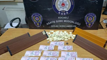 Ruhsatlı Kahvehanede Kumar Baskını