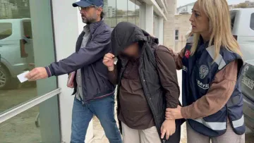 Samsun’da AVM’den yaklaşık 20 bin liralık giyim eşyası çalındı