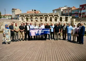 Sarıkaya’da mezunlar buluşması: Yarım asırlık dostluklar yeniden canlandı