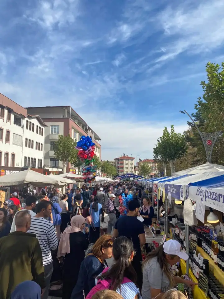 Seydişehir Beypazarı Festivali'nde Sahne Aldı