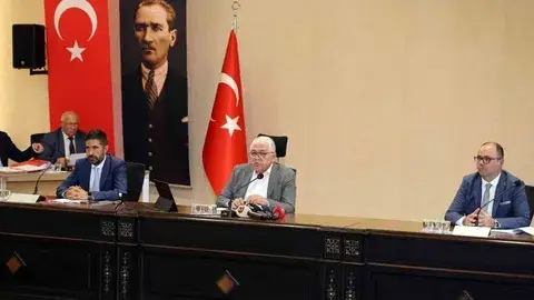 Talas Belediyesi ekim ayı meclisinde 12 gündem maddesi görüşüldü