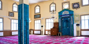 Tarihi Hacı Hasan Cami’nin Çinilerinde 80 Yıllık Sır: Araştırmacılar Şaşkın