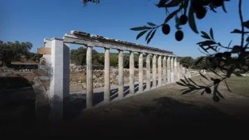 Teos’ta Yeni Buluntular Tarihe Işık Tutuyor