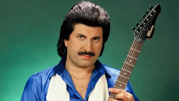 Türk Müziğinin Usta Gitaristi Cengiz Coşkuner Yoğun Bakıma Alındı