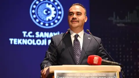 Uzayda Öncü Adım: "Türkiye En Doğru Adres"