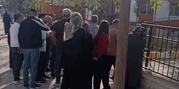 Van’da okula pompalı tüfekle gelen kız öğrenci paniğe neden oldu