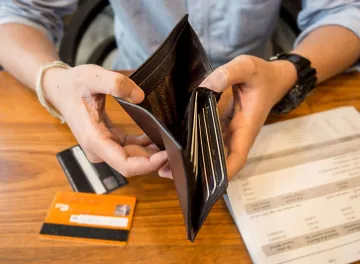 Vatandaşın Bankalara ve Finans Kuruluşlarına Borcu 7 Trilyon 284 Milyar TL’ye Yükseldi
